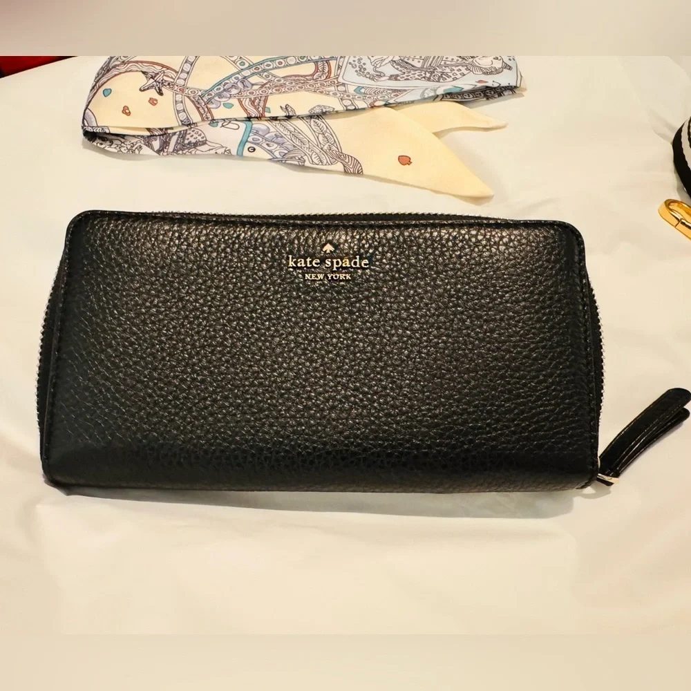 Kate Spade Black Pebbled Leather zip around long wallet Like New